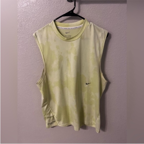 Nike Running Tank - Picture 1 of 2